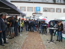 Eröffnung am Rathaus