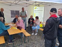 Eröffnung am Rathaus