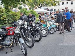 Oldtimertreff am Lutherplatz