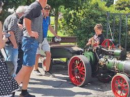 Oldtimer und Basar