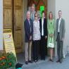 images/phocagallery/staedtepartnerschaft/strenci/05-sp-strenci3-delegation-vor-rathaus.jpg