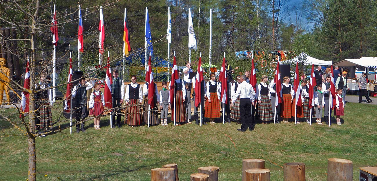 Lettische Trachtengruppe